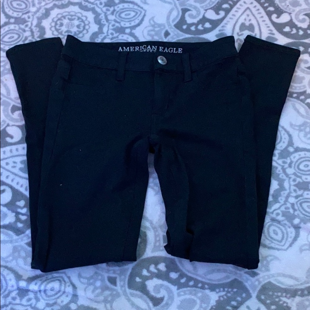 american eagle low wasted jeans